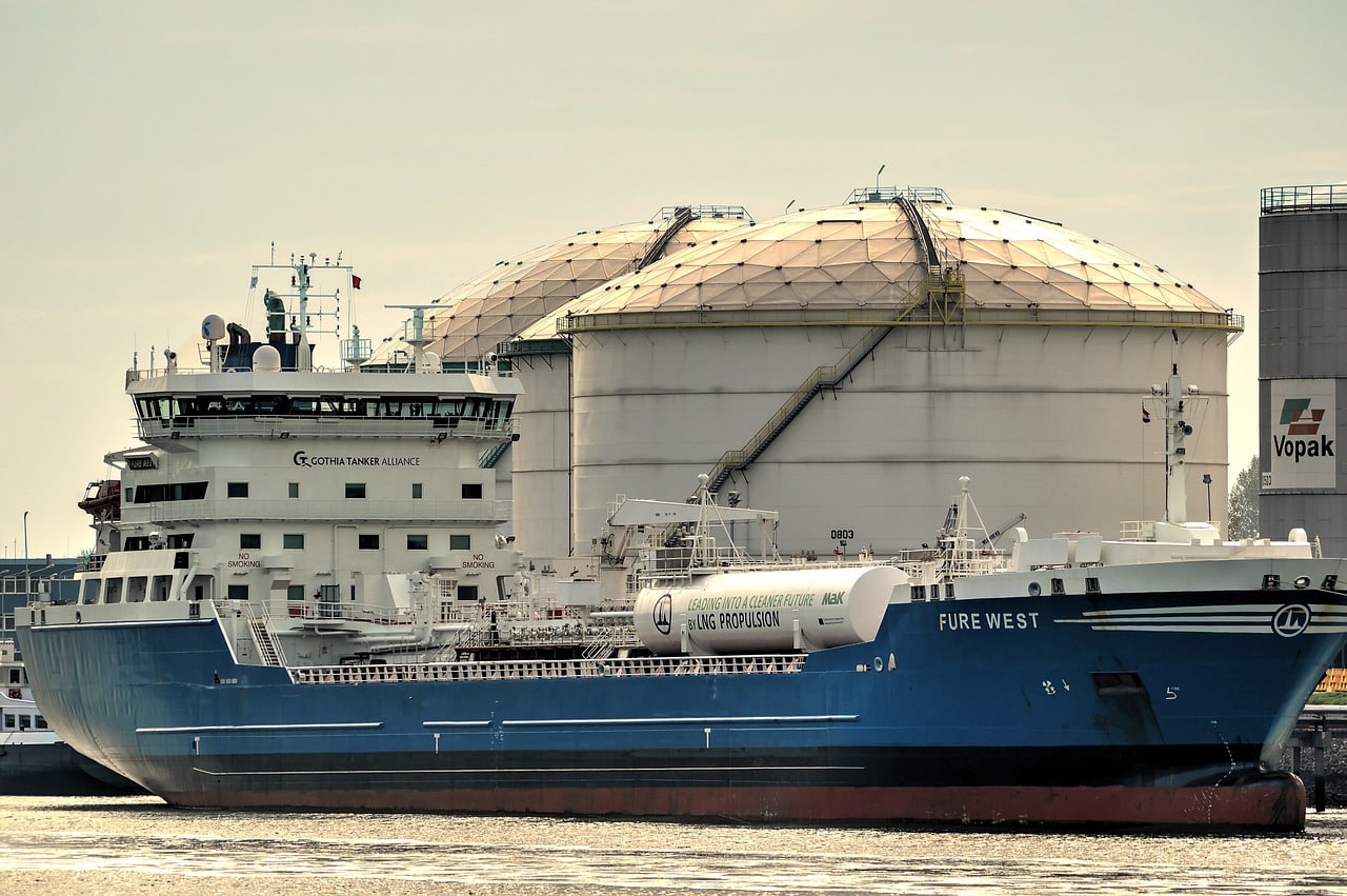 tanker, ship, oil tanker-2875593.jpg